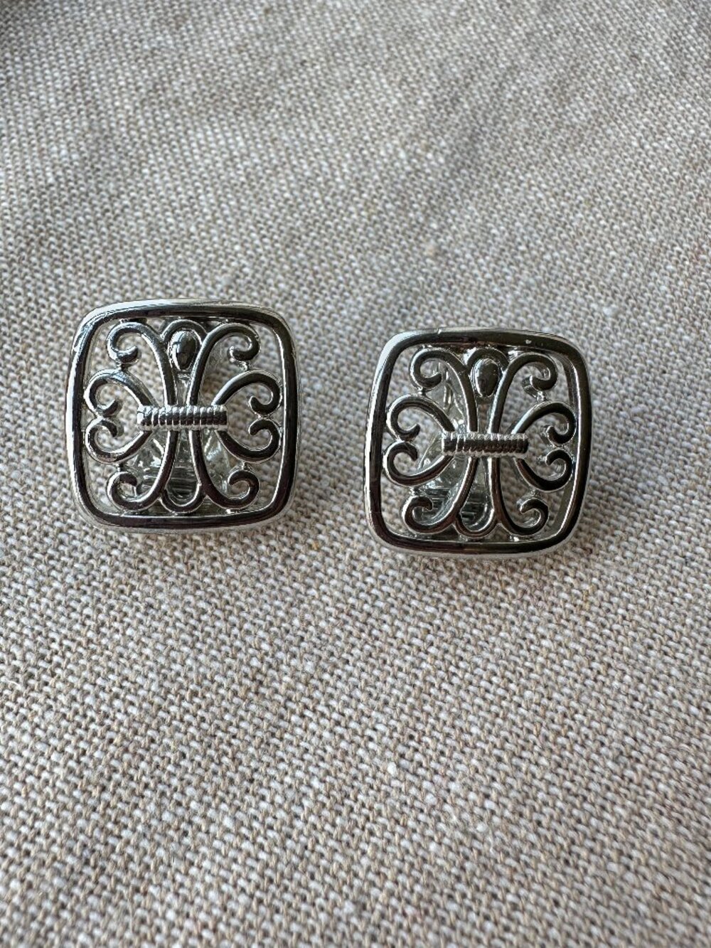 Vintage Monet Silver Tone Openwork Scroll Square Clip-On Earrings 1”